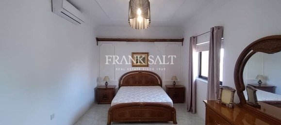 3 bedrooms House in Mosta, Malta No. 10494 4