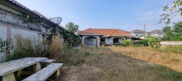 1784m² Commercial property in Bang Lamung, Thailand No. 11847 5