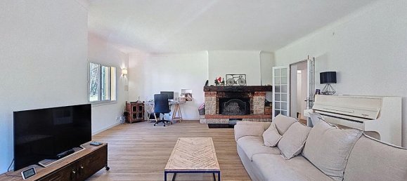 4 bedrooms House in Saint-Vallier-de-Thiey, France No. 298342 13