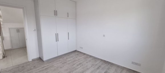 5 bedrooms Villa in Paphos, Cyprus No. 20708 8