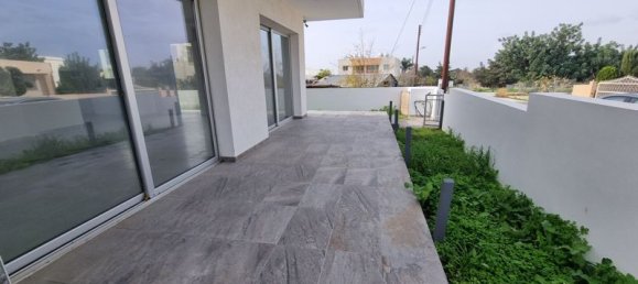 5 bedrooms Villa in Paphos, Cyprus No. 20708 19