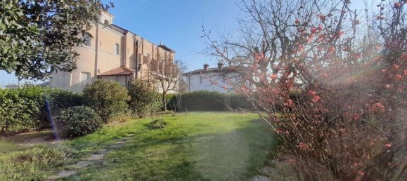 5-Zimmer Haus in Dosolo, Italy, Nr. 165860 3