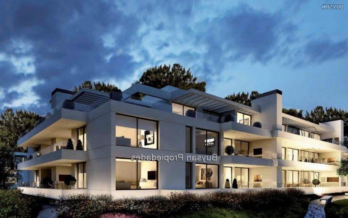 3 bedrooms Apartment in Montevideo, Uruguay No. 3084