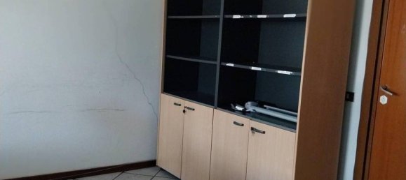 Квартира с 2 спальнями в Савона, Италия № 104223 9