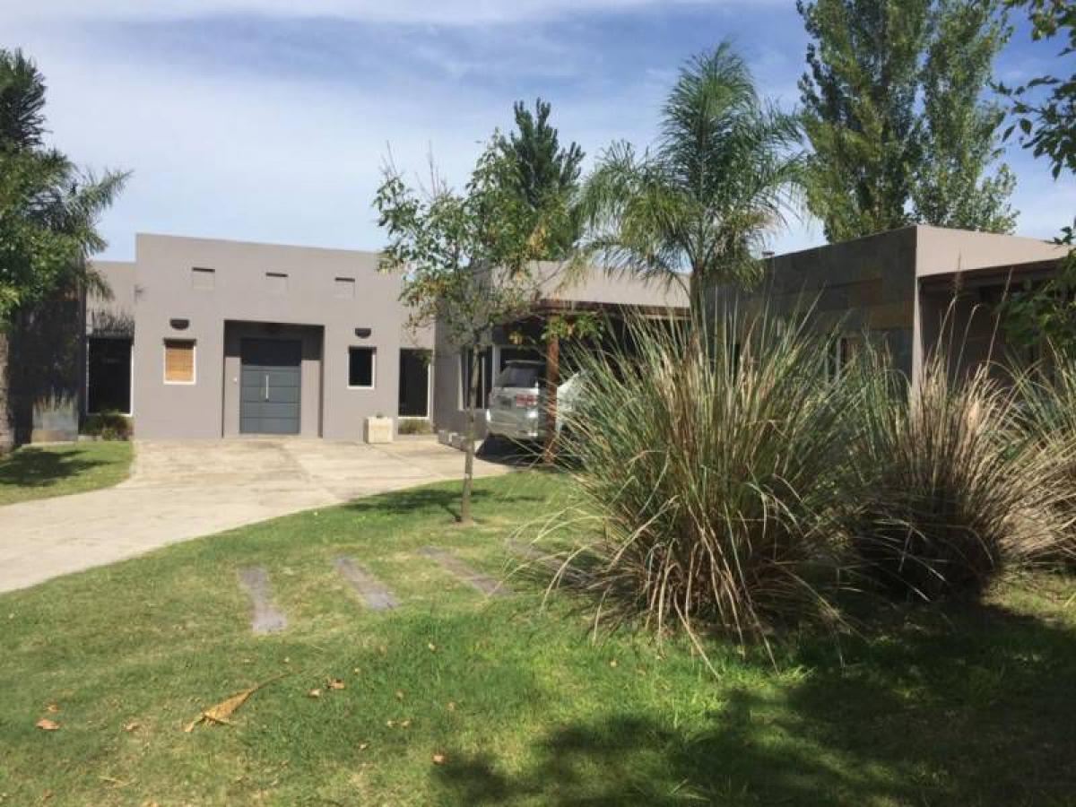 3 Schlafzimmer Haus in Tigre, Argentina, Nr. 52796