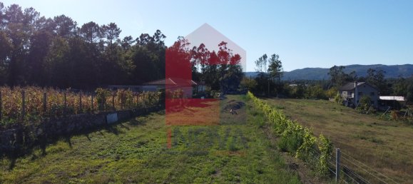 1800m² Land in Amares, Portugal No. 32489 9