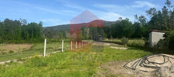 1800m² Land in Amares, Portugal No. 32489 17