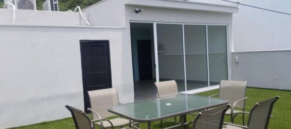 Casa de 3 dormitorios en Nuevo León, Mexico No. 182194 2