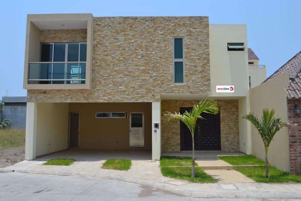 3 bedrooms House in Tijuana, Mexico No. 167620