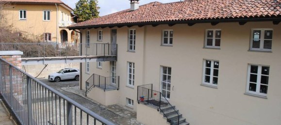 4 rooms Apartment in Chieri, Italy No. 24385 8