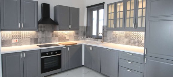 3 chambres Appartement à San Gwann, Malta No. 4286 2