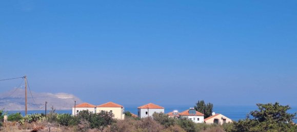 2598 m² terreno en venta en Chania, Crete, Greece № 8869 3