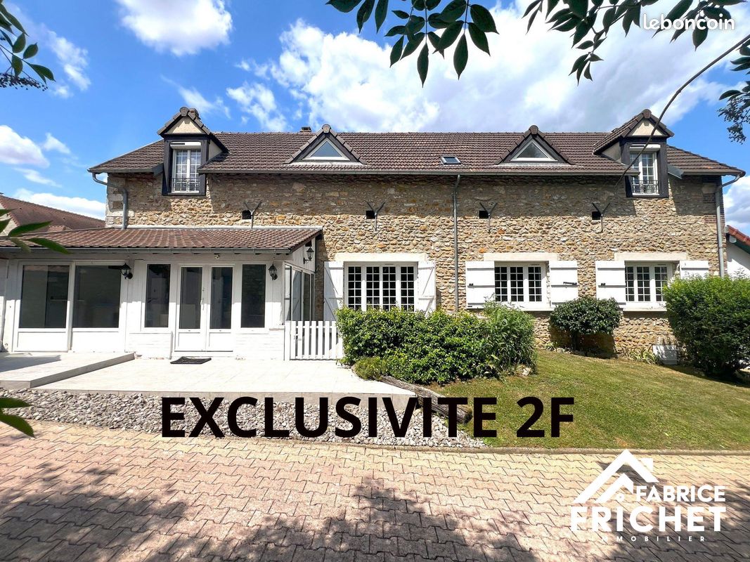 5 Schlafzimmer Haus in Yvelines, France, Nr. 327254