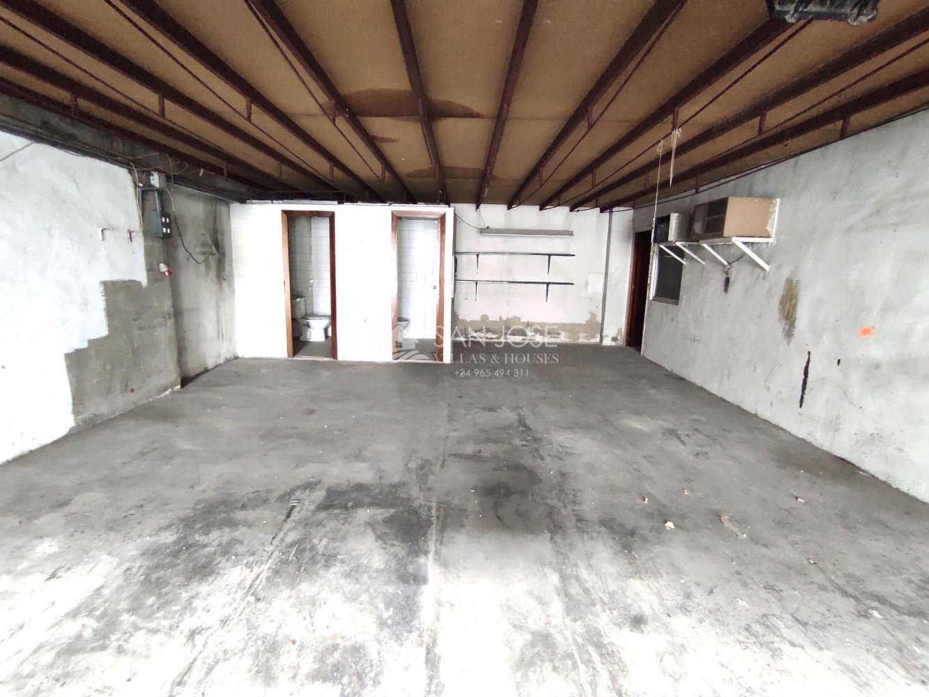 238m² Warehouse in Monforte del Cid, Spain No. 91850