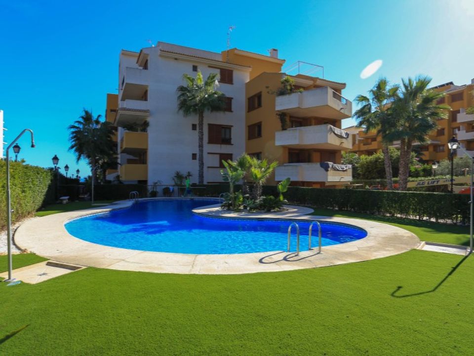 2 bedrooms Apartment in Alicante, Spain No. 194913