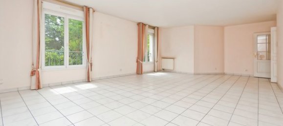 3 Schlafzimmer Wohnung in Livry-Gargan, France, Nr. 314366 3