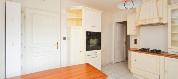 3 Schlafzimmer Wohnung in Livry-Gargan, France, Nr. 314366 7