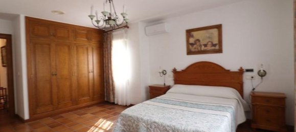 4 bedrooms House in Alicante, Spain No. 183550 14