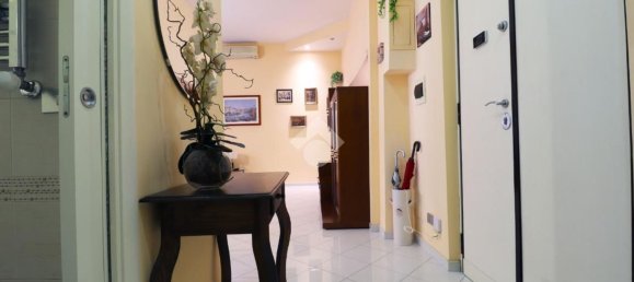 2 rooms Apartment in Rome, Italy No. 297128 9