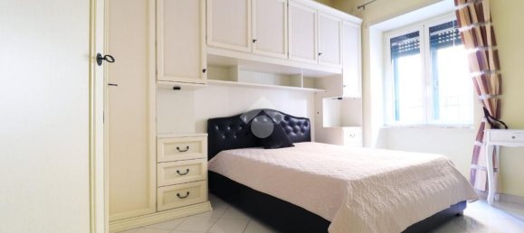 2 rooms Apartment in Rome, Italy No. 297128 12