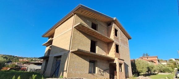 10 bedrooms House in Torrecuso, Italy No. 336490 5