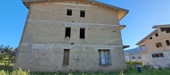 10 bedrooms House in Torrecuso, Italy No. 336490 3