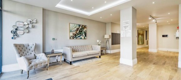 1 bedroom Apartment in Bushey, United Kingdom No. 6241 16