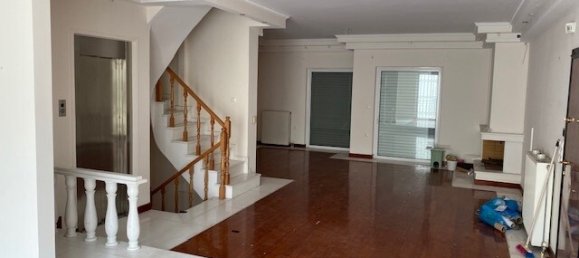 3 bedrooms Commercial property in Glyfada, Greece No. 2963 10