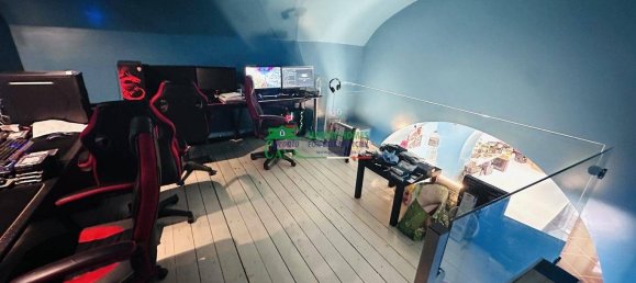 2-Zimmer Gewerbliche Immobilie in Vittoria, Italy, Nr. 305085 8