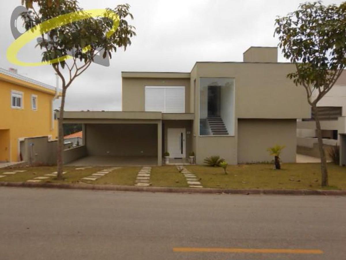 Casa de 4 dormitorios en Sao Paulo, Brazil No. 524093