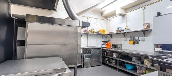 187m² Commercial property in Guimaraes, Portugal No. 28849 12