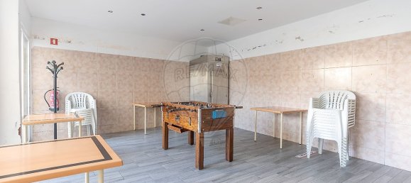 187m² Commercial property in Guimaraes, Portugal No. 28849 18