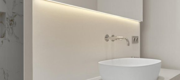 7 bedrooms Villa in Malaga, Spain No. 58990 16