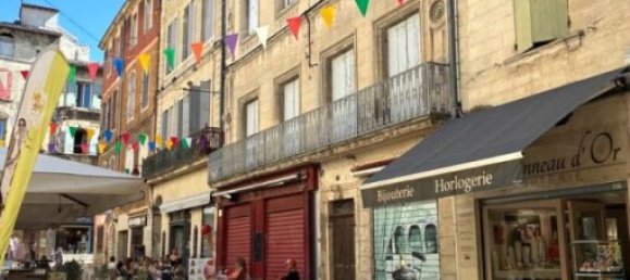 20 rooms Duplex in Sommieres, France No. 325036 2