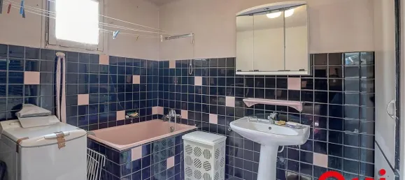 Дом с 2 спальнями в Бургуэн-Жальё, Франция № 348281 9