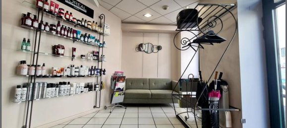 Propriété commerciale à Mâcon, France 52m² No. 311282 6