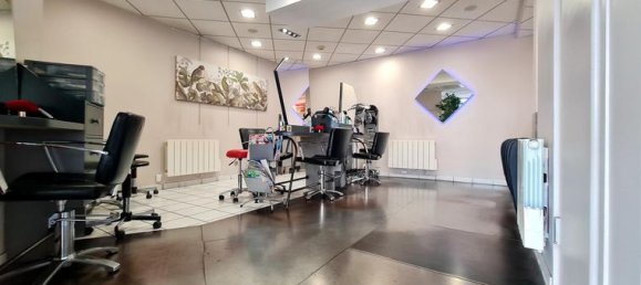 Propriété commerciale à Mâcon, France 52m² No. 311282 4