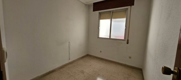 3 Schlafzimmer Wohnung in Jaen, Spain, Nr. 165164 9