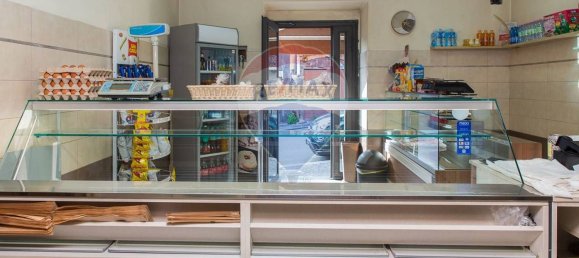 80m² Commercial property in Catania, Italy No. 52537 13