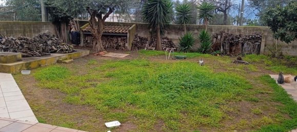 7-salle Villa à Vittoria, Italy No. 296005 3