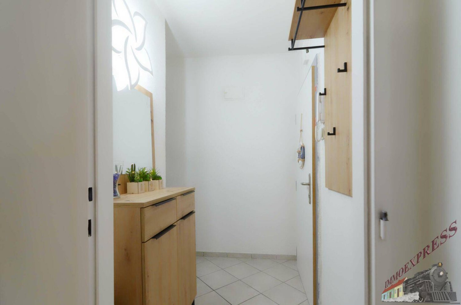 2-Zimmer Wohnung in Josefstadt, Austria, Nr. 250071