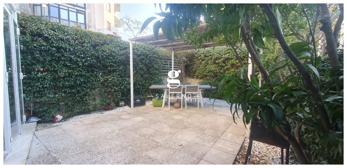 2 Schlafzimmer Wohnung in Salerno, Italy, Nr. 101161