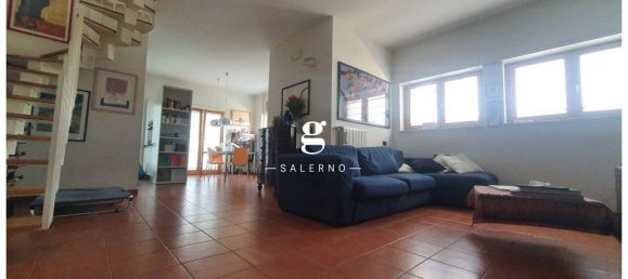2 Schlafzimmer Wohnung in Salerno, Italy, Nr. 101161 26