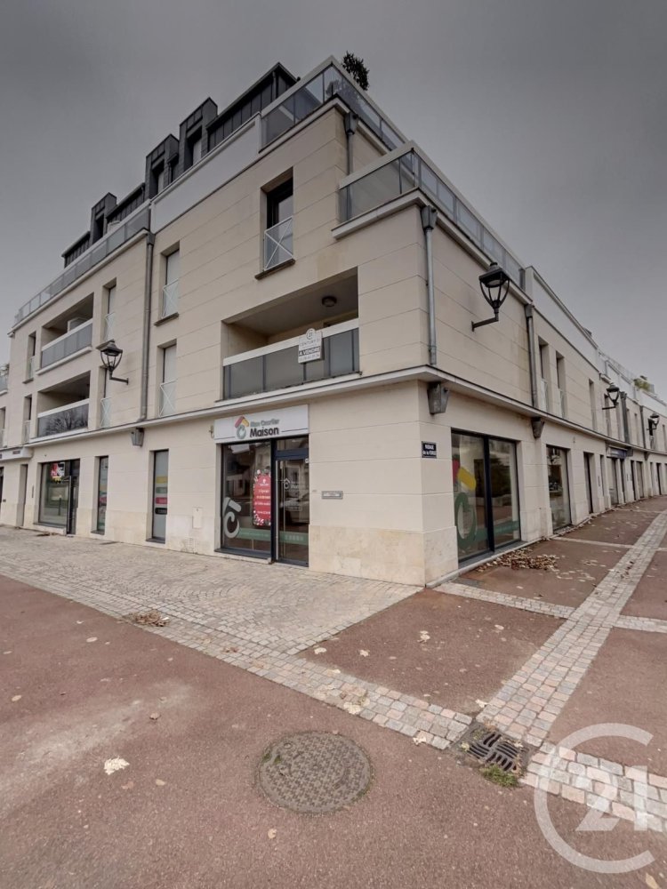 2 bedrooms Apartment in Olivet, France No. 42630