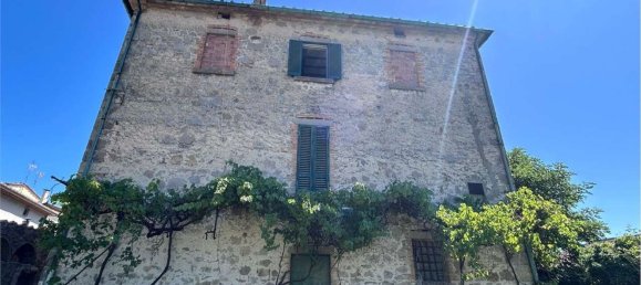 450m² Building in Roccastrada, Italy No. 277815 2