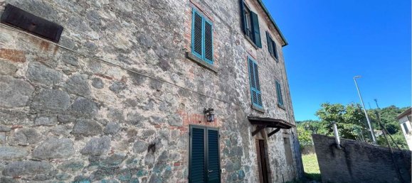 450m² Building in Roccastrada, Italy No. 277815 5