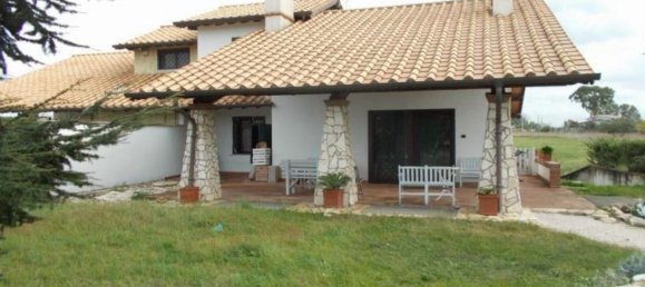 Вилла с 5 спальнями в Помеция, Италия № 352542 4