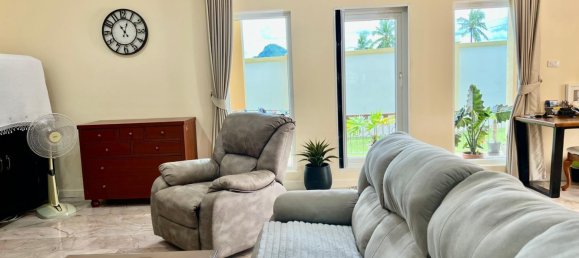 Дом с 4 спальнями в Банг Саре, Таиланд № 60188 9