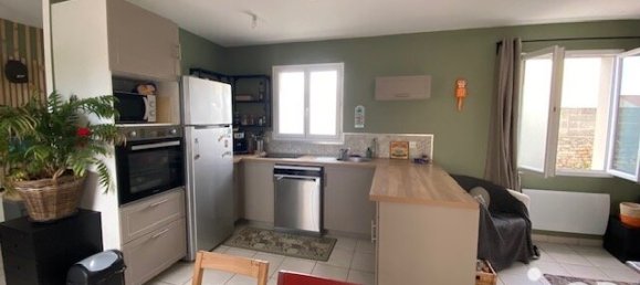 3 Schlafzimmer Haus in Champagne-les-Marais, France, Nr. 283635 5