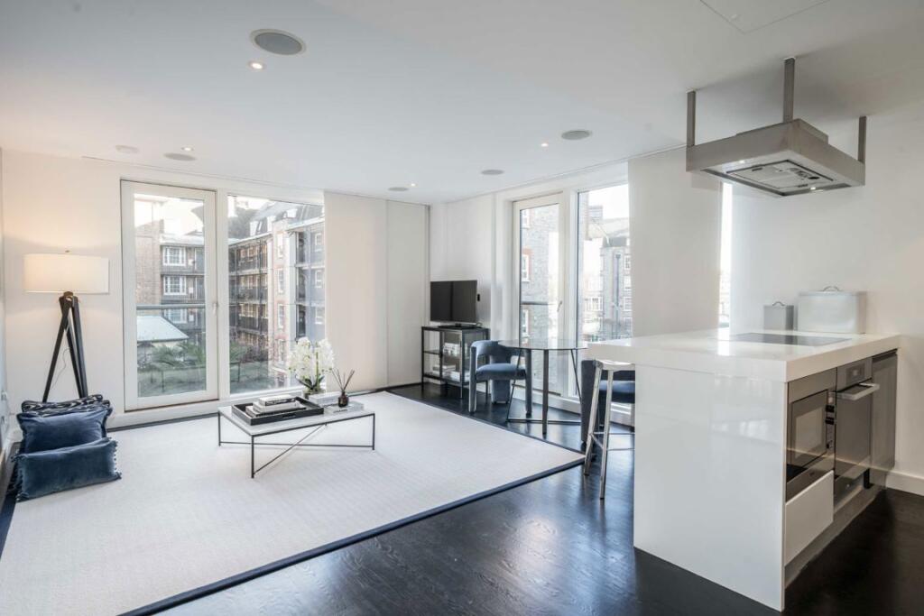 2 bedrooms Apartment in Belgravia, United Kingdom No. 5676